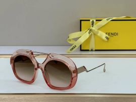 Picture of Fendi Sunglasses _SKUfw55539409fw